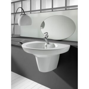 Раковины с полупьедесталом для ванной комнаты: особенности, преимущества и рекомендации по выбору